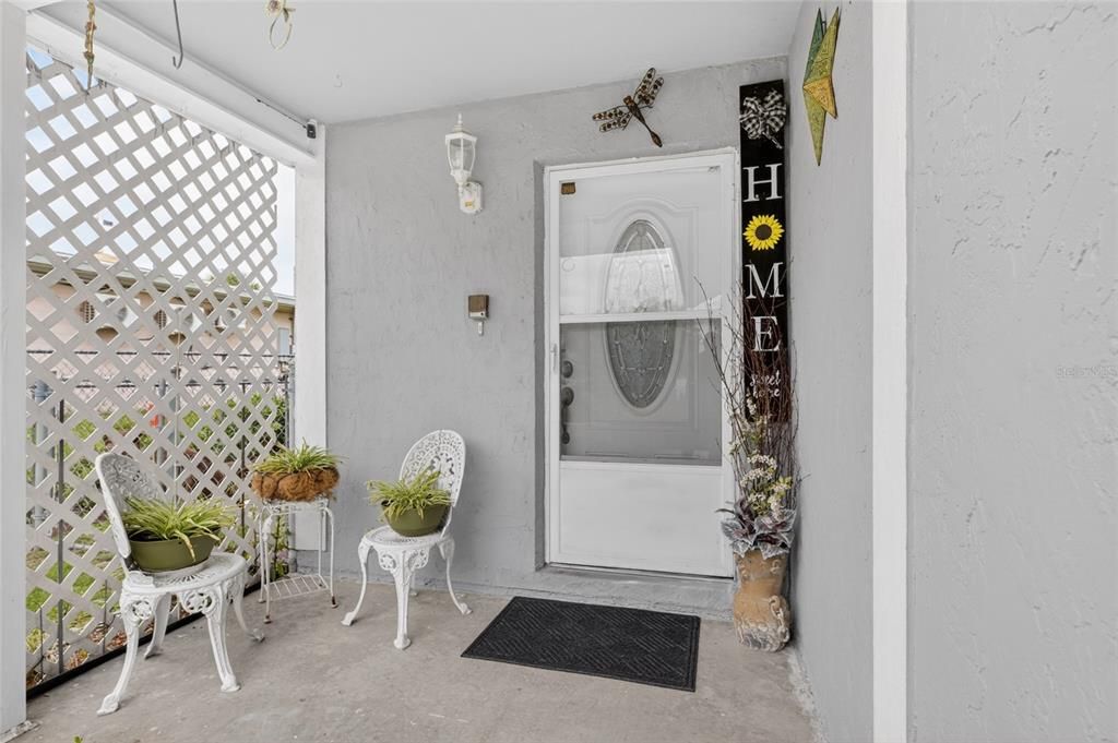 For Sale: $360,000 (3 beds, 3 baths, 1356 Square Feet)