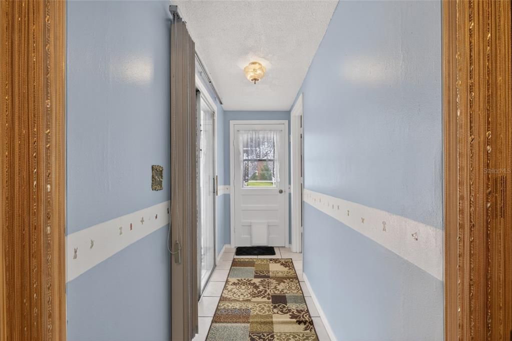 For Sale: $360,000 (3 beds, 3 baths, 1356 Square Feet)