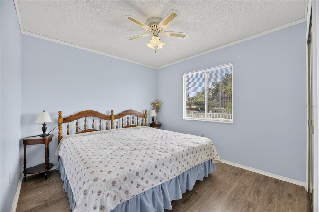 For Sale: $360,000 (3 beds, 3 baths, 1356 Square Feet)