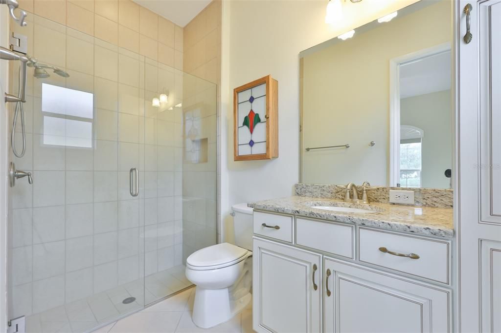 For Sale: $585,000 (3 beds, 3 baths, 2472 Square Feet)