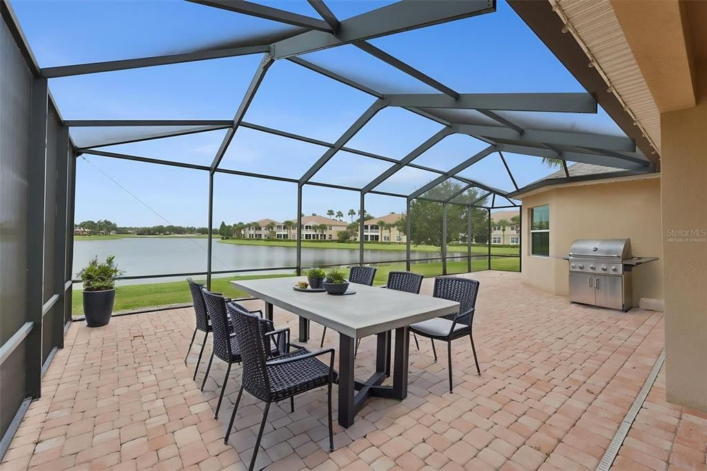 For Sale: $585,000 (3 beds, 3 baths, 2472 Square Feet)