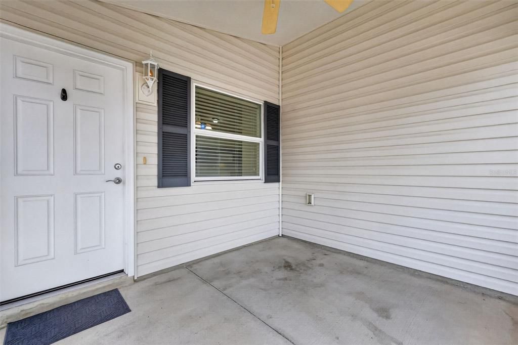 For Sale: $285,000 (2 beds, 2 baths, 1156 Square Feet)