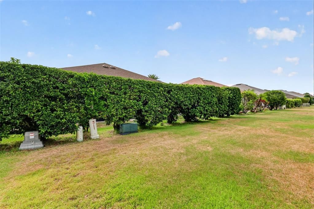 For Sale: $285,000 (2 beds, 2 baths, 1156 Square Feet)