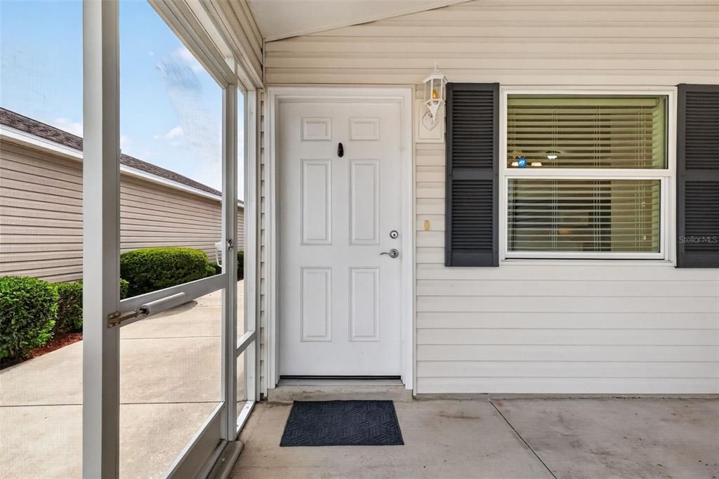 For Sale: $285,000 (2 beds, 2 baths, 1156 Square Feet)