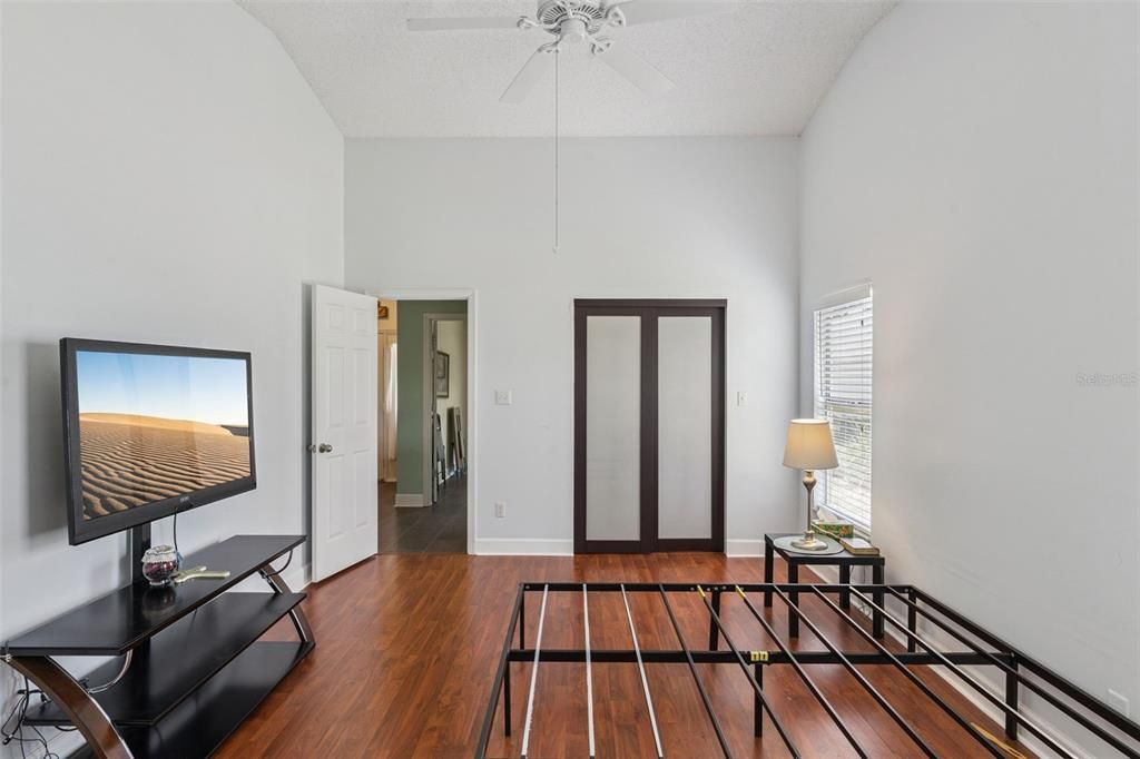 For Sale: $269,000 (2 beds, 2 baths, 1658 Square Feet)