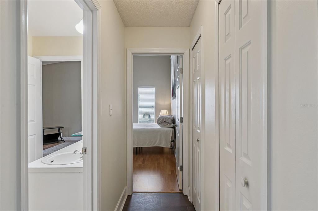For Sale: $269,000 (2 beds, 2 baths, 1658 Square Feet)