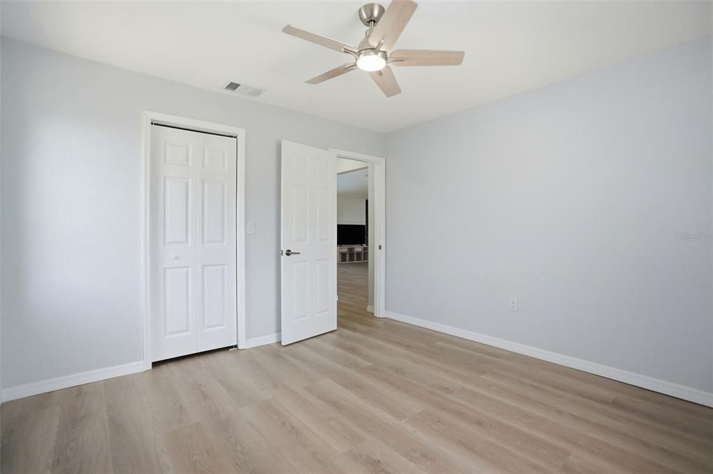 For Sale: $350,000 (3 beds, 2 baths, 1590 Square Feet)
