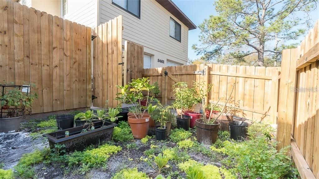 For Sale: $649,000 (6 beds, 0 baths, 2260 Square Feet)