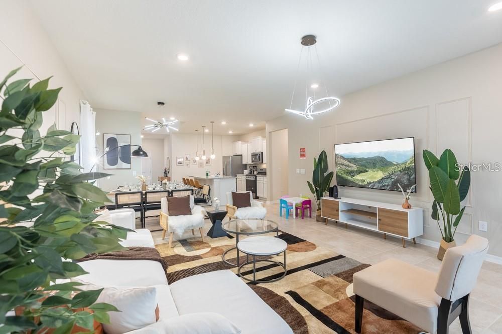 For Rent: $4,800 (7 beds, 5 baths, 3154 Square Feet)