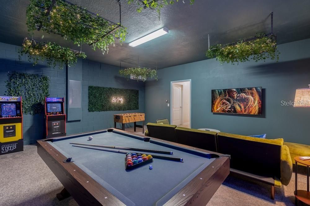 For Rent: $4,800 (7 beds, 5 baths, 3154 Square Feet)