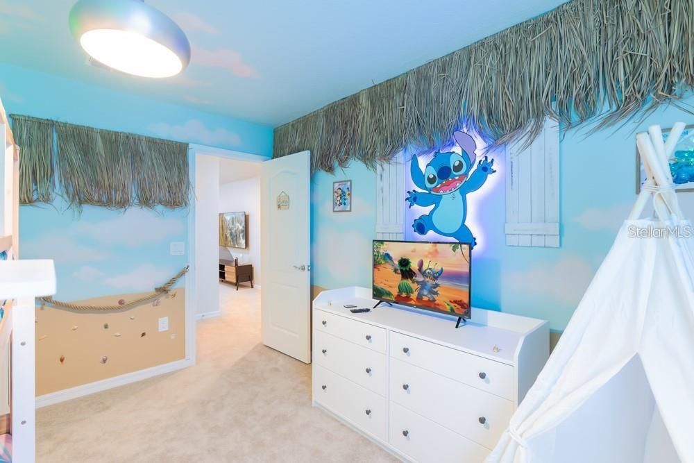 For Rent: $4,800 (7 beds, 5 baths, 3154 Square Feet)