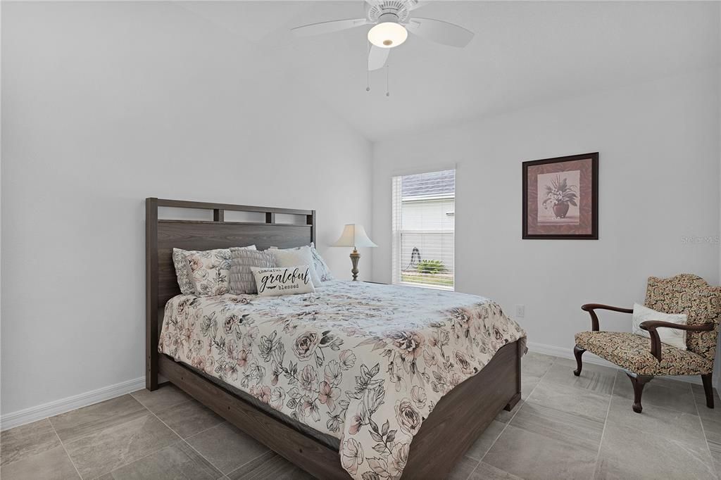 For Sale: $749,000 (3 beds, 3 baths, 1995 Square Feet)