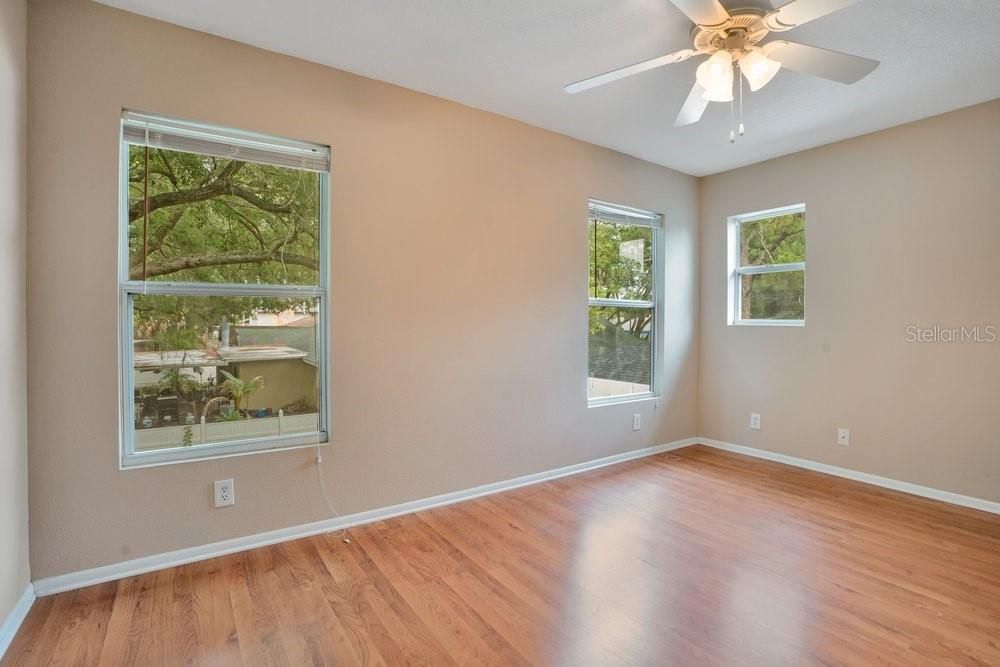 For Sale: $599,000 (4 beds, 3 baths, 3048 Square Feet)
