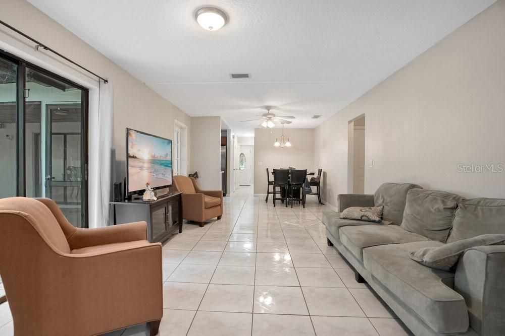 For Sale: $599,000 (4 beds, 3 baths, 3048 Square Feet)