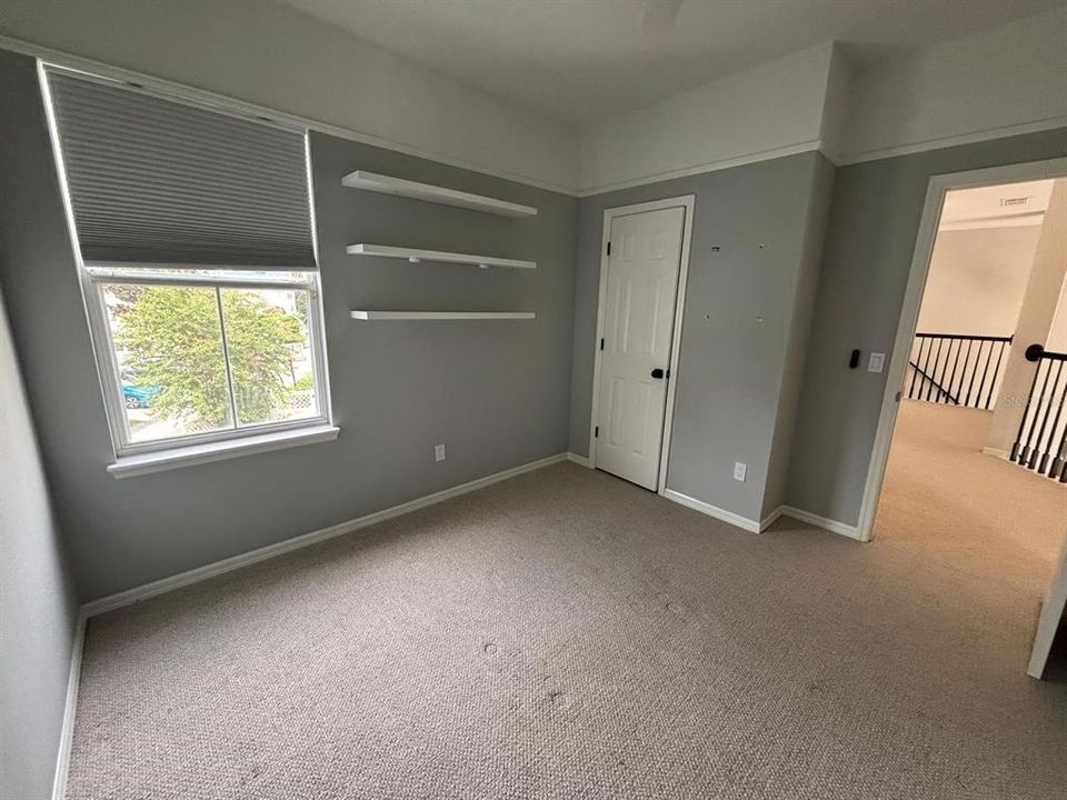 Active With Contract: $4,650 (3 beds, 3 baths, 2107 Square Feet)