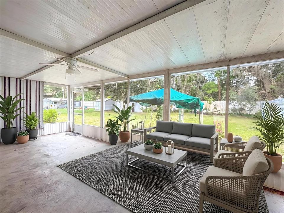 For Sale: $125,000 (3 beds, 2 baths, 1224 Square Feet)