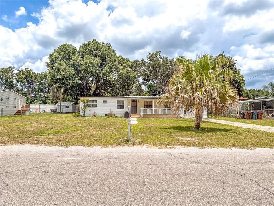 For Sale: $125,000 (3 beds, 2 baths, 1224 Square Feet)