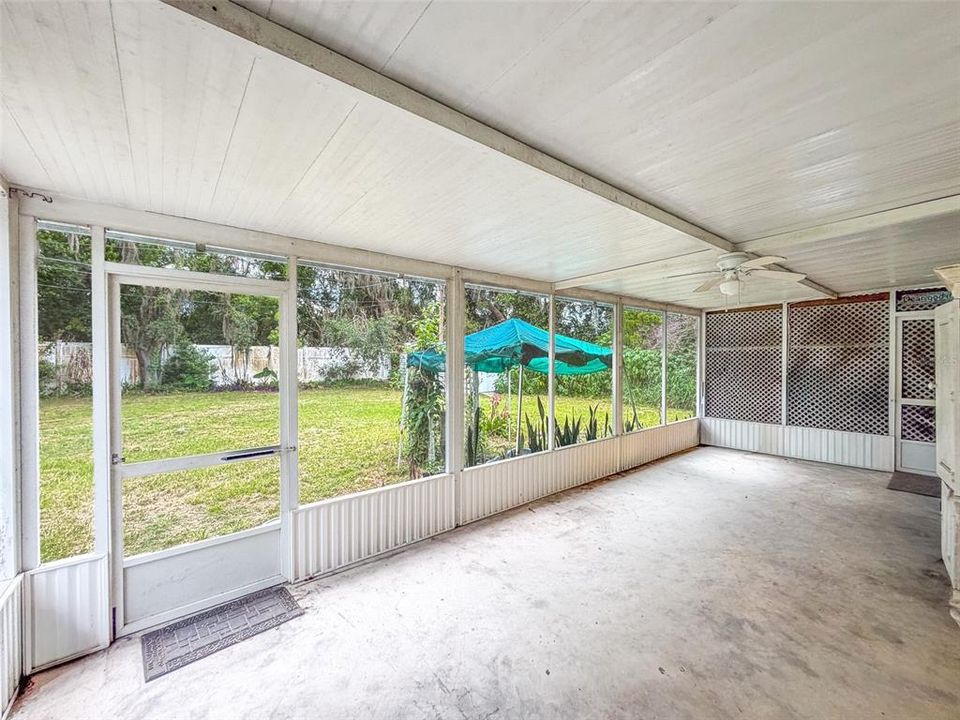 For Sale: $125,000 (3 beds, 2 baths, 1224 Square Feet)