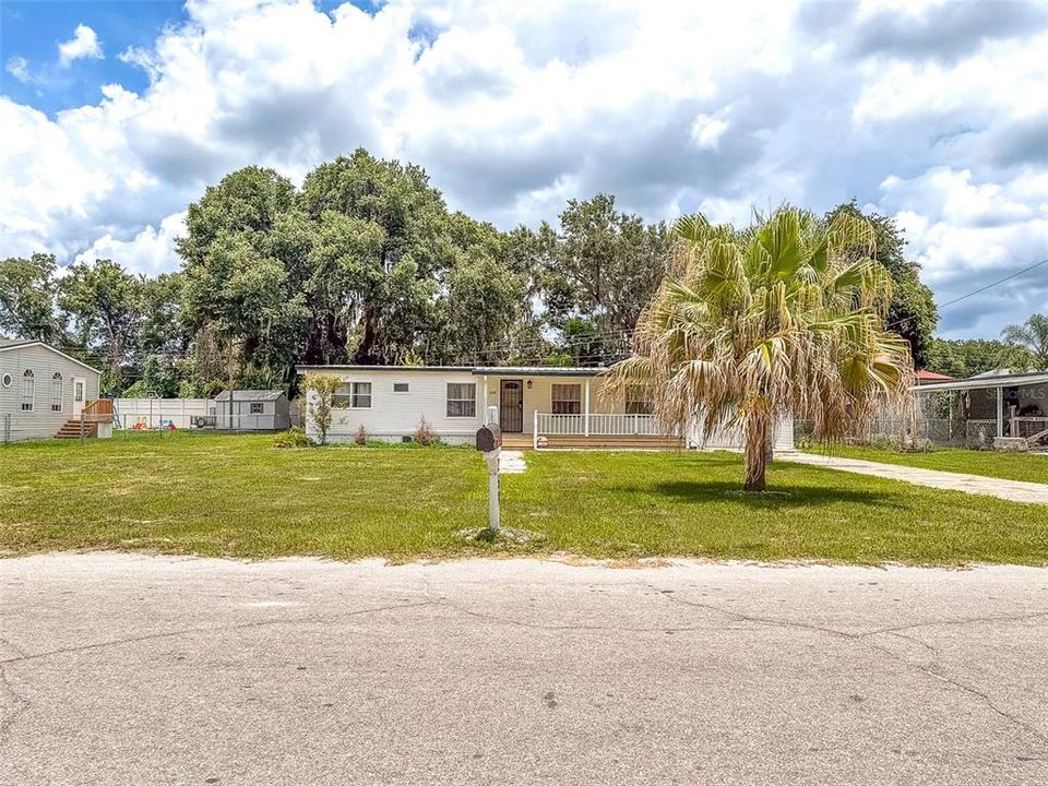For Sale: $125,000 (3 beds, 2 baths, 1224 Square Feet)