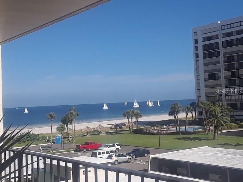For Rent: $3,800 (2 beds, 2 baths, 1394 Square Feet)