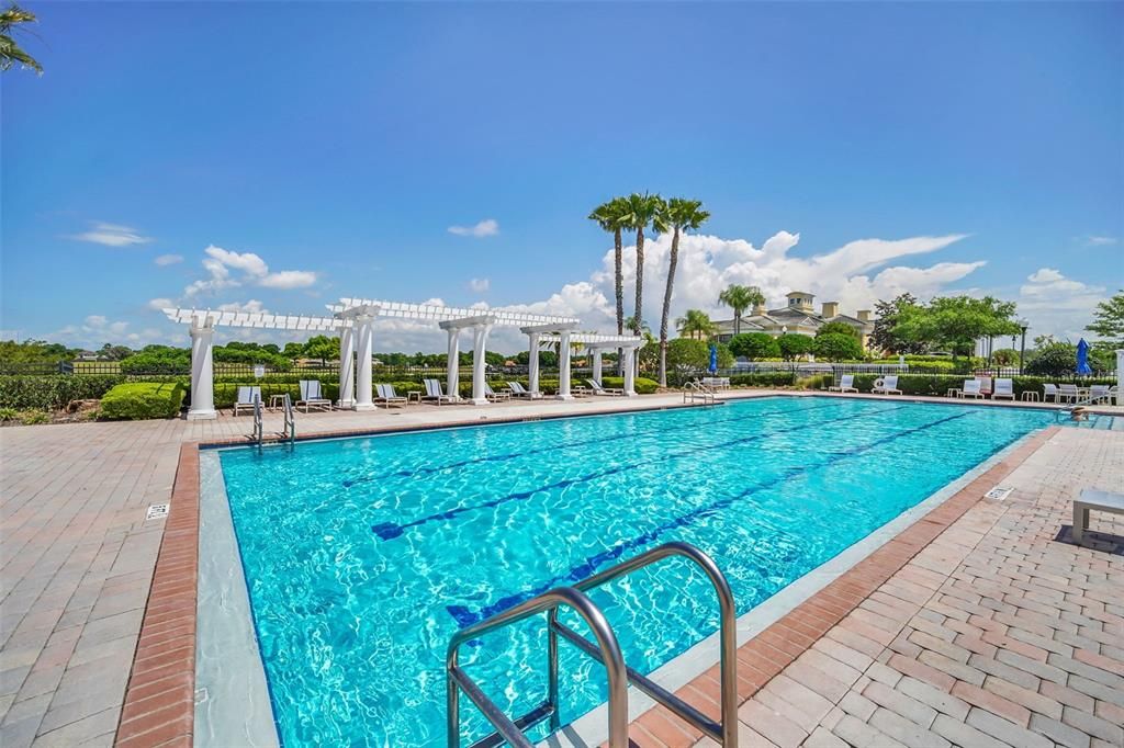 For Sale: $918,000 (5 beds, 4 baths, 4034 Square Feet)