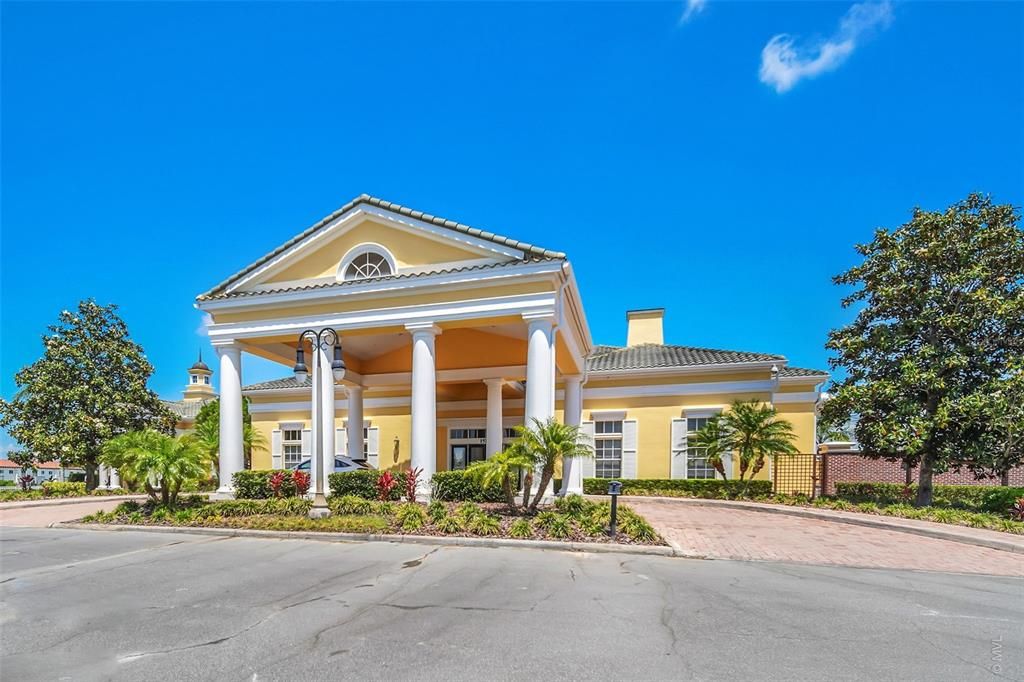 For Sale: $918,000 (5 beds, 4 baths, 4034 Square Feet)