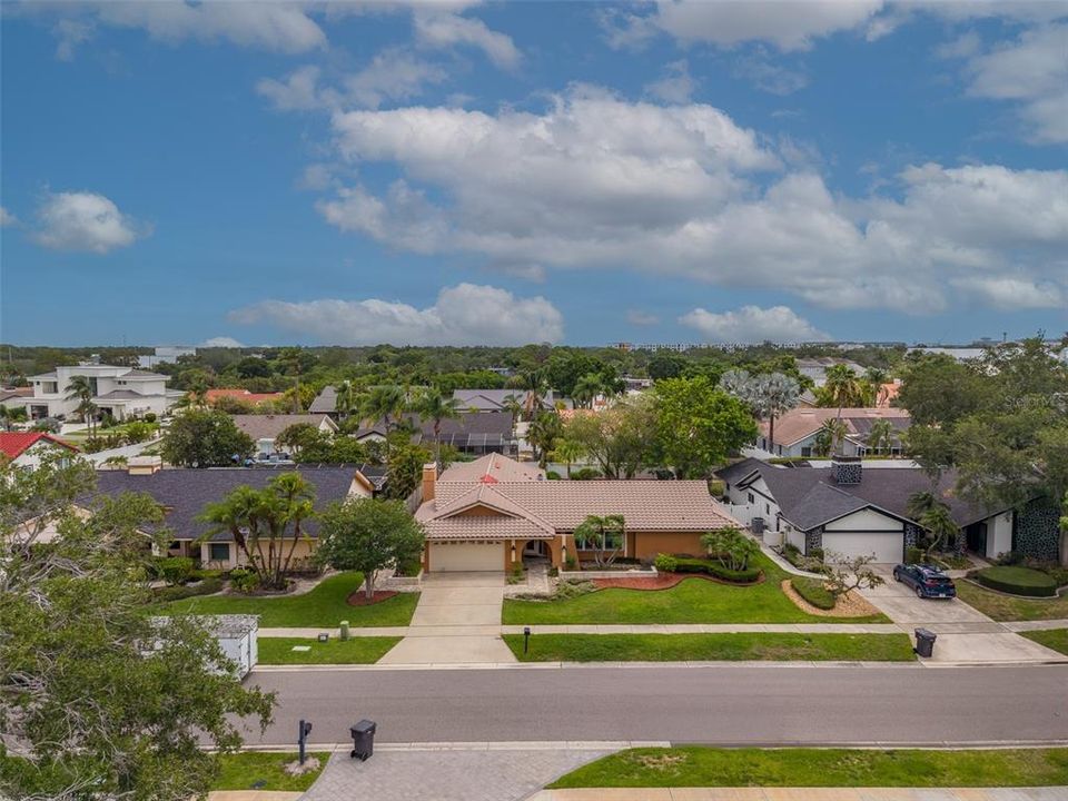 For Sale: $760,000 (4 beds, 2 baths, 2935 Square Feet)