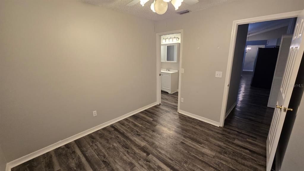 For Sale: $349,000 (4 beds, 2 baths, 2196 Square Feet)