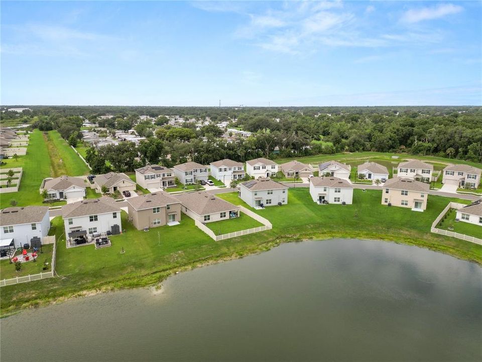 For Sale: $375,000 (5 beds, 3 baths, 2674 Square Feet)