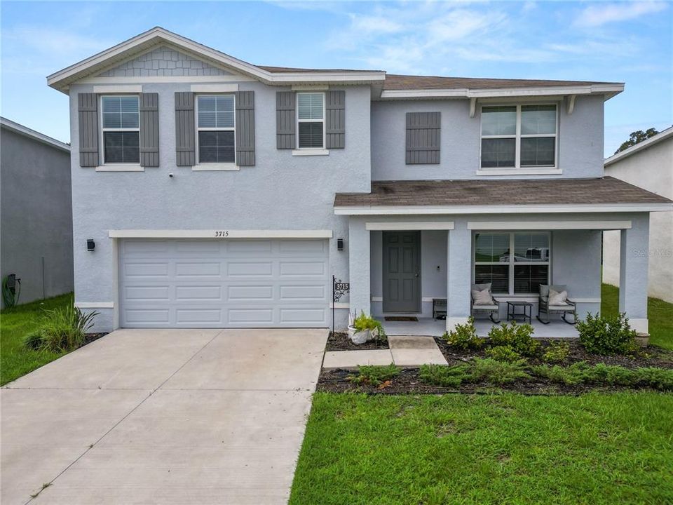 For Sale: $375,000 (5 beds, 3 baths, 2674 Square Feet)