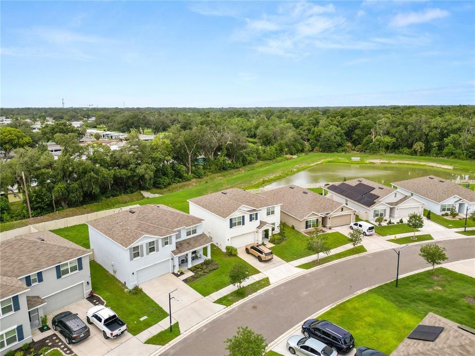 For Sale: $375,000 (5 beds, 3 baths, 2674 Square Feet)