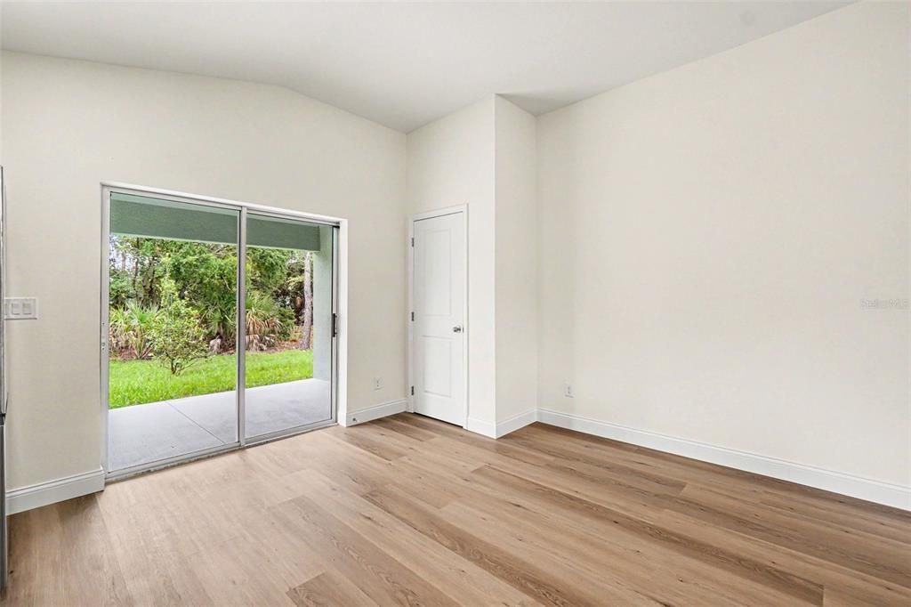 Active With Contract: $314,900 (4 beds, 2 baths, 1856 Square Feet)
