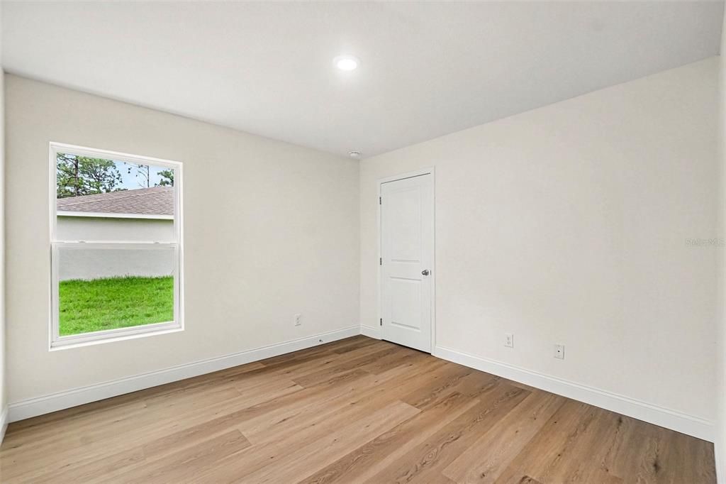 Active With Contract: $314,900 (4 beds, 2 baths, 1856 Square Feet)
