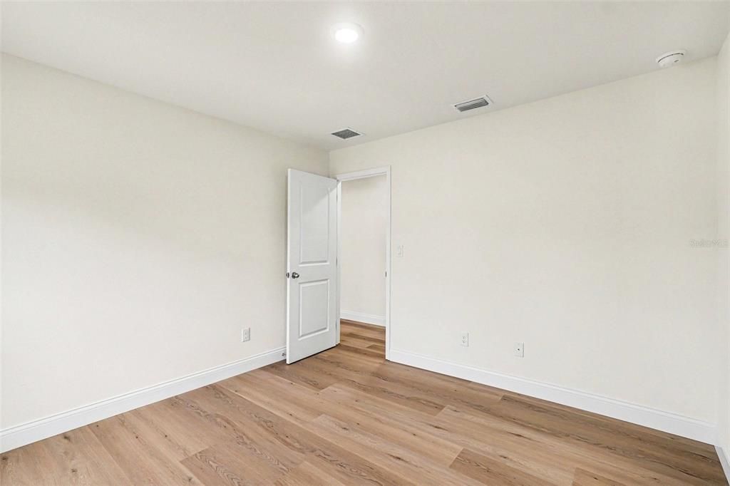 Active With Contract: $314,900 (4 beds, 2 baths, 1856 Square Feet)