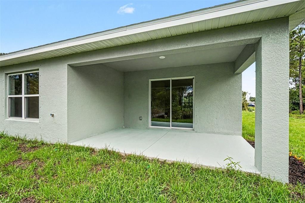 Active With Contract: $314,900 (4 beds, 2 baths, 1856 Square Feet)