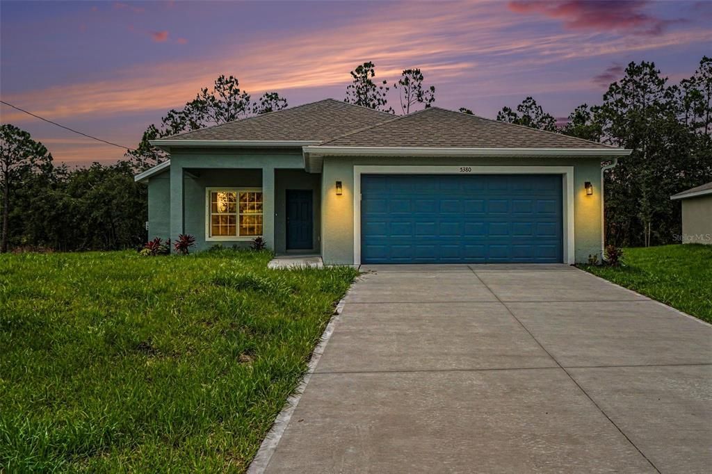 Active With Contract: $314,900 (4 beds, 2 baths, 1856 Square Feet)