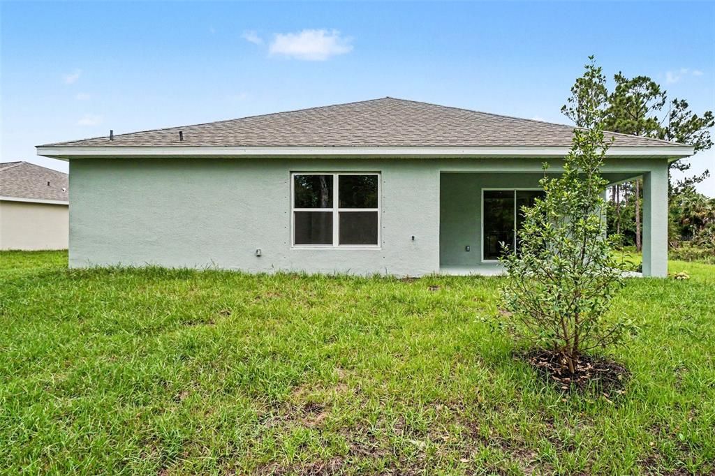 Active With Contract: $314,900 (4 beds, 2 baths, 1856 Square Feet)