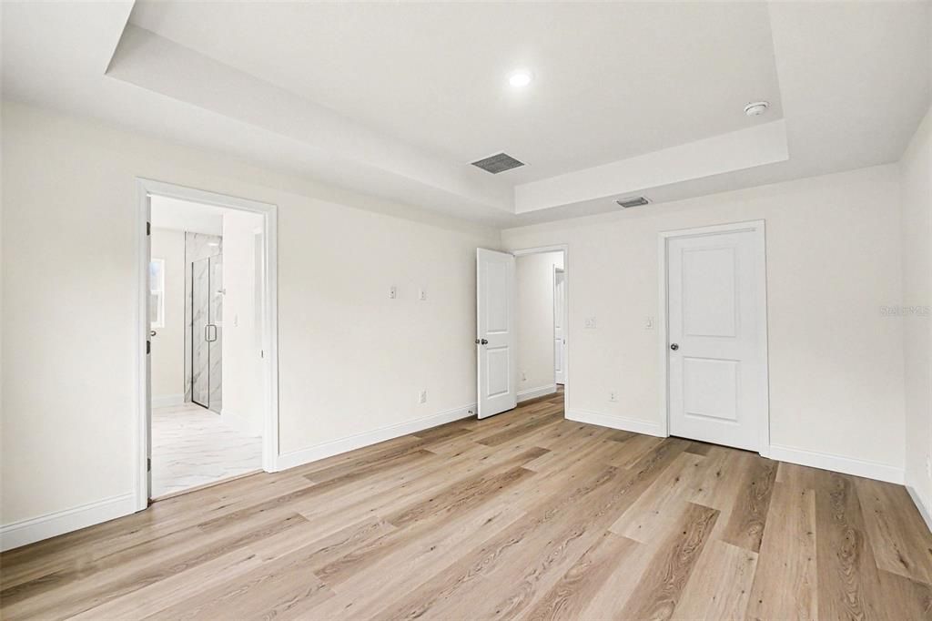 Active With Contract: $314,900 (4 beds, 2 baths, 1856 Square Feet)