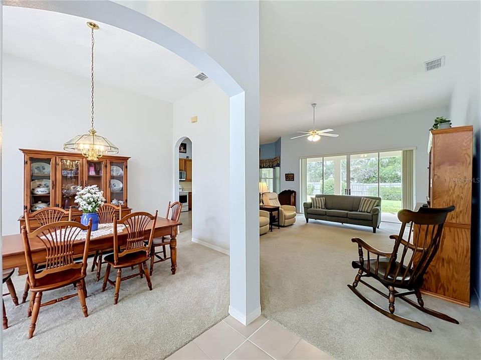 For Sale: $560,000 (3 beds, 2 baths, 2187 Square Feet)