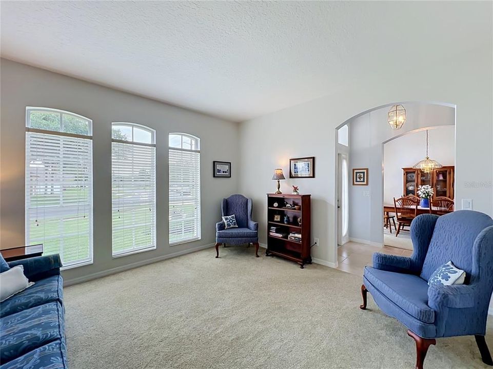 For Sale: $560,000 (3 beds, 2 baths, 2187 Square Feet)