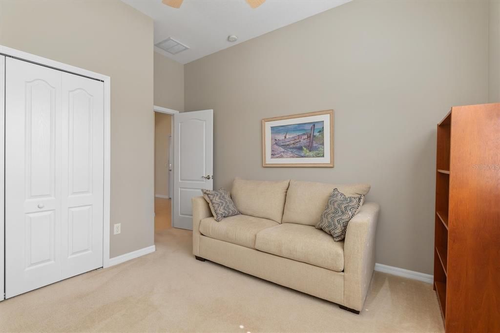 For Sale: $323,900 (3 beds, 2 baths, 1509 Square Feet)