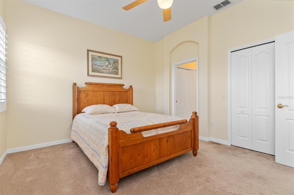 For Sale: $323,900 (3 beds, 2 baths, 1509 Square Feet)