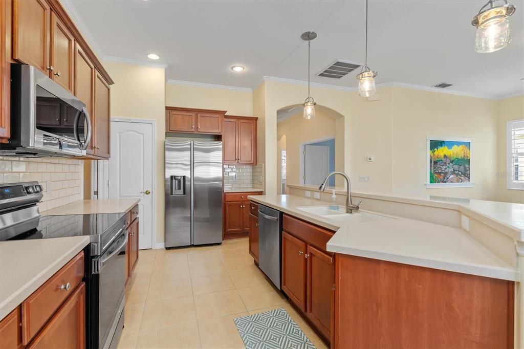For Sale: $323,900 (3 beds, 2 baths, 1509 Square Feet)