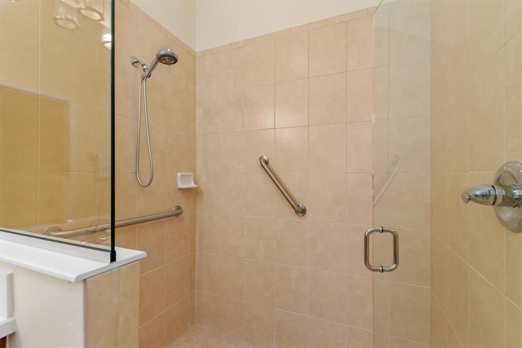 For Sale: $323,900 (3 beds, 2 baths, 1509 Square Feet)