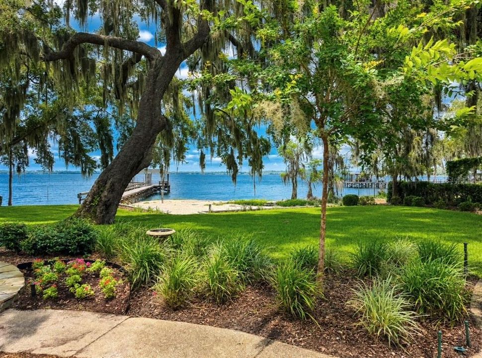 For Sale: $1,995,000 (4 beds, 3 baths, 3463 Square Feet)