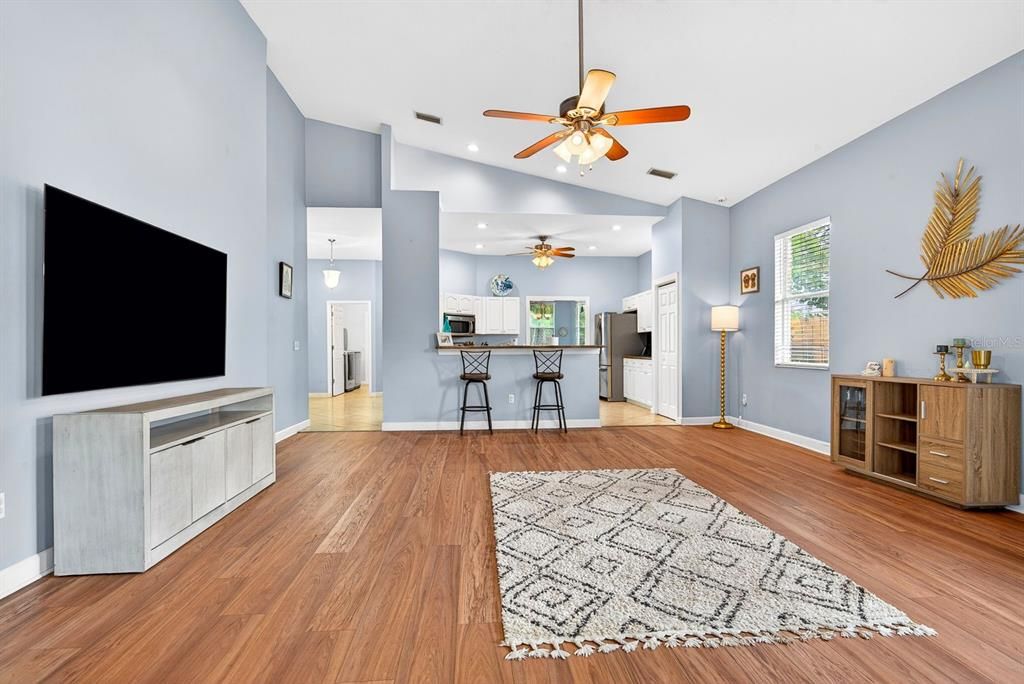 For Sale: $445,000 (3 beds, 2 baths, 2009 Square Feet)