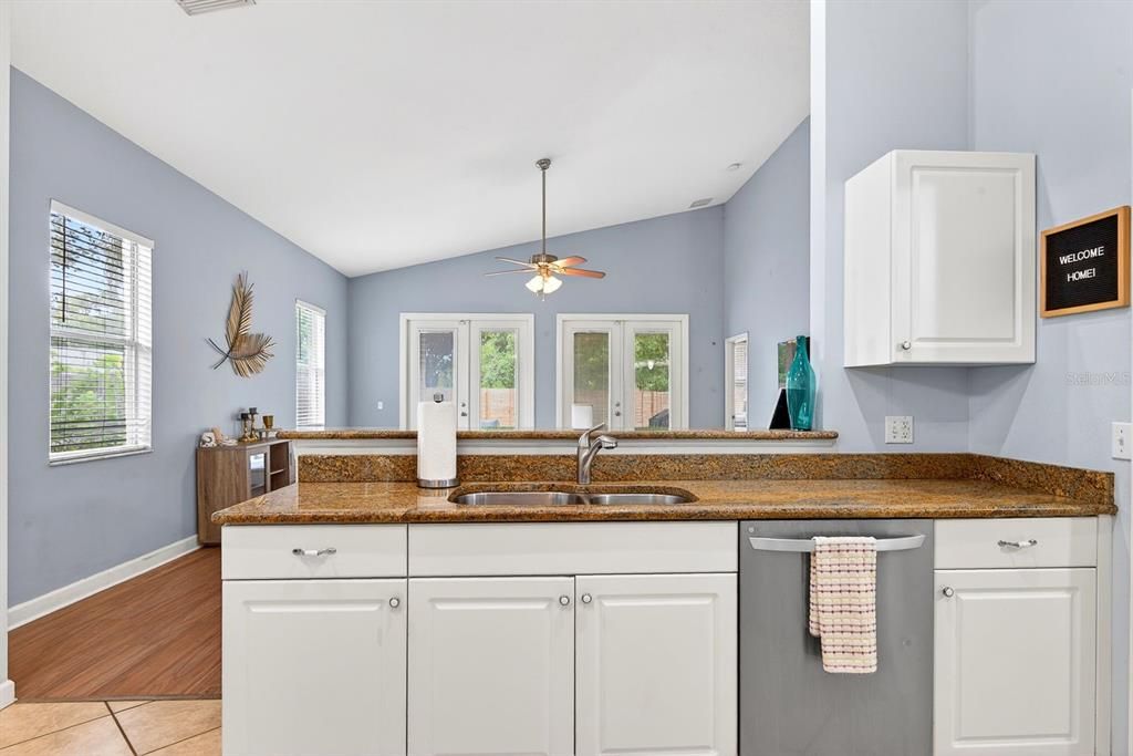 For Sale: $445,000 (3 beds, 2 baths, 2009 Square Feet)