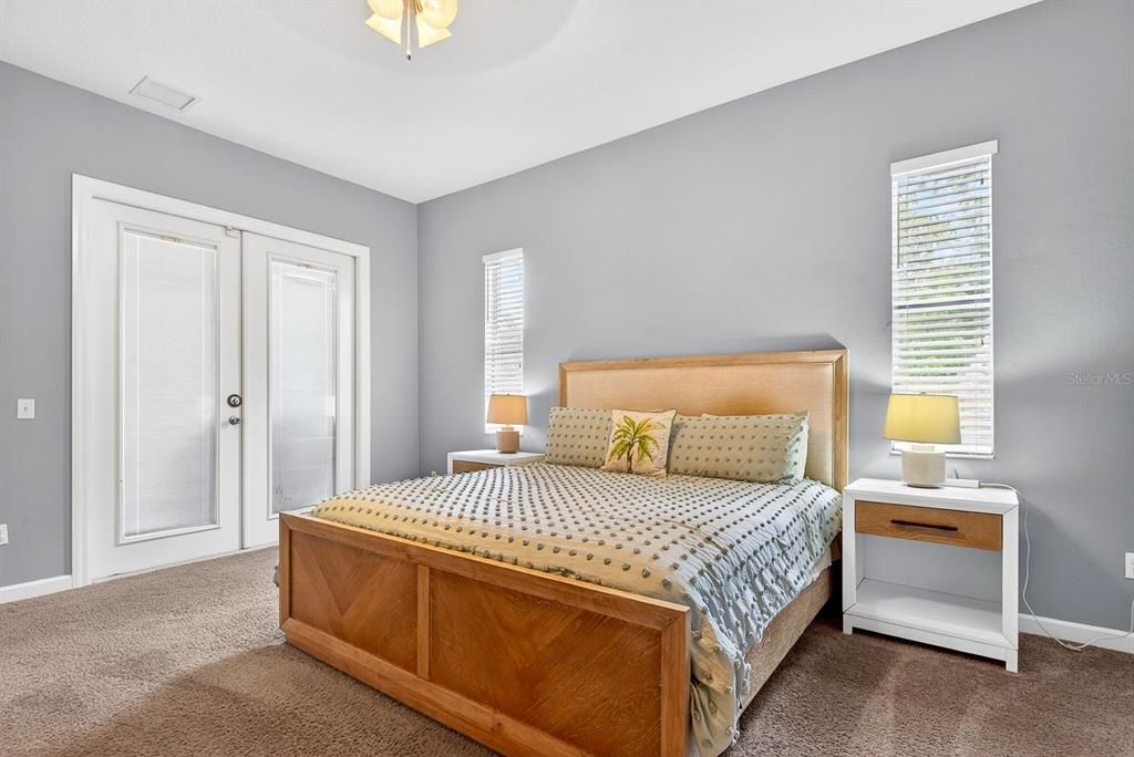 For Sale: $445,000 (3 beds, 2 baths, 2009 Square Feet)