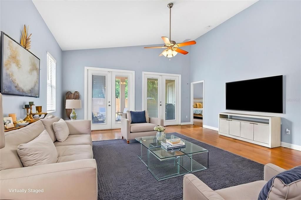 For Sale: $445,000 (3 beds, 2 baths, 2009 Square Feet)