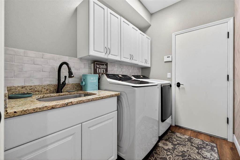 На продажу: $599,000 (4 спален, 3 ванн, 3064 Квадратных фут)